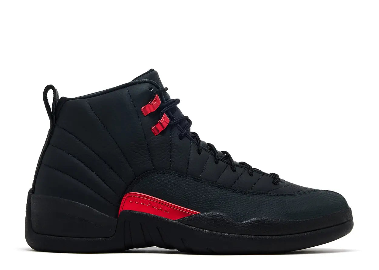 Air Jordan 12 Retro Bloodline