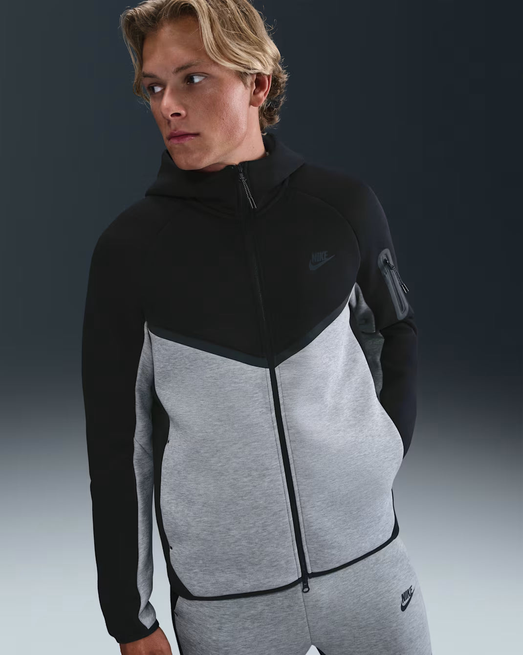 Nike Tech Fleece Windrunner Zip-Up Hoodie (Black/Dark Grey Heather)
