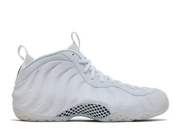 Nike Air Foamposite Triple White