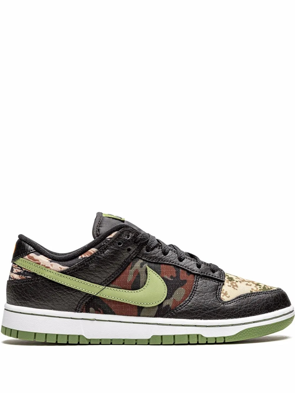 Dunk Low 'Crazy Camo' size 8.5